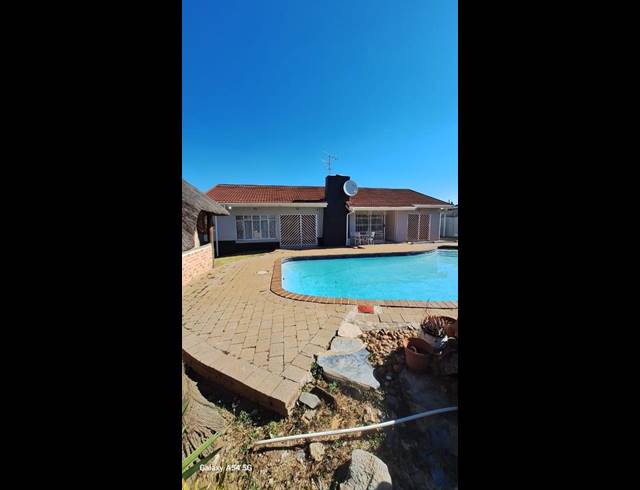 4 BEDROOM HOUSE FOR SALE IN DISCOVERY